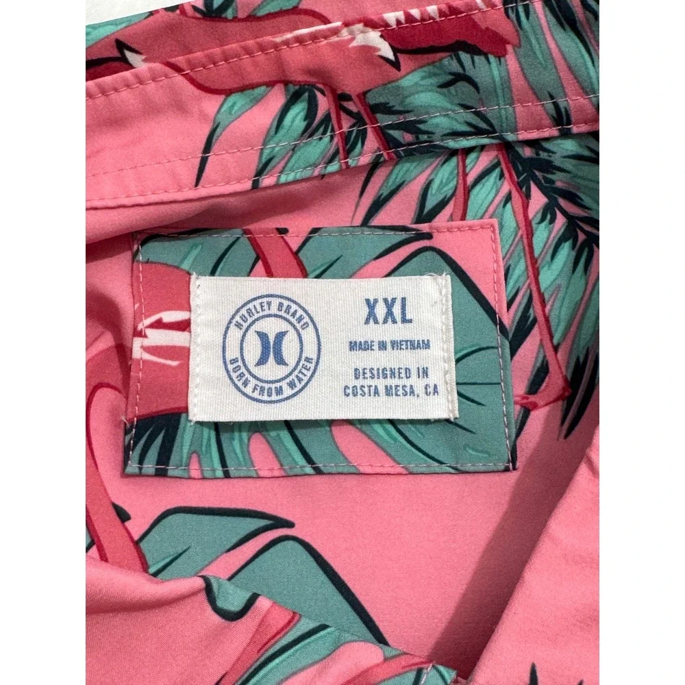Hurley‎ Flamingo Tropical Button Up Shirt Men's XXL Pink Hawaiian Collar Beach